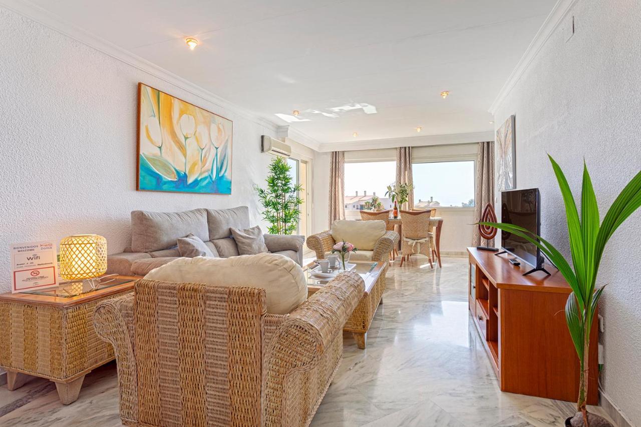 Beach And Pool Holidays At The Grand Coloso Benalmádena Exterior photo